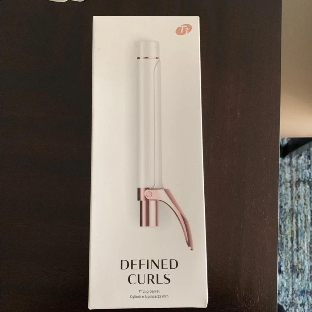 T3 One Inch Clip Barrel Curling Iron New
